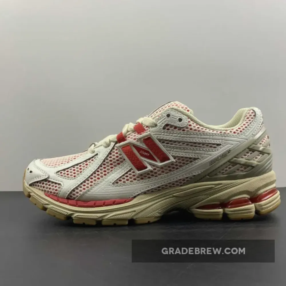 New Balance 1906R White/Red  M1906RO