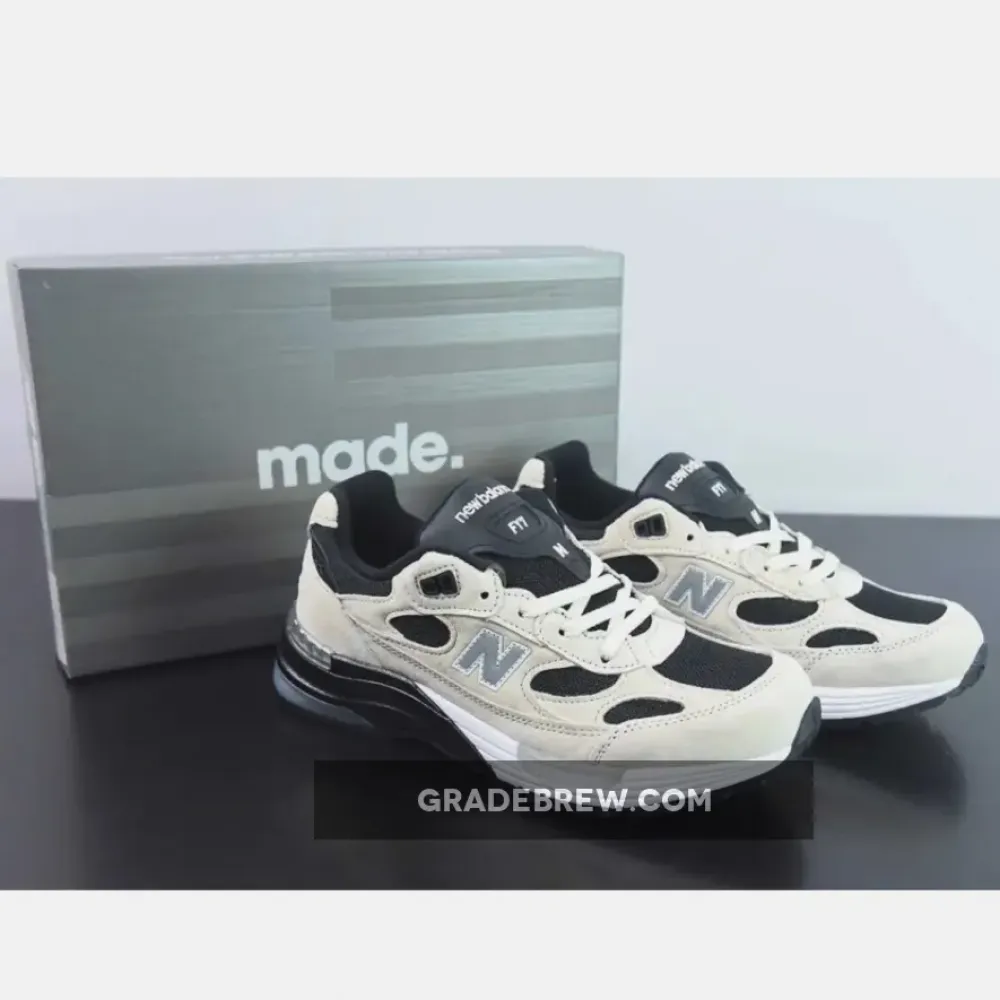 New Balance 992 Studio FY7 Black/White/Silver M992FY7