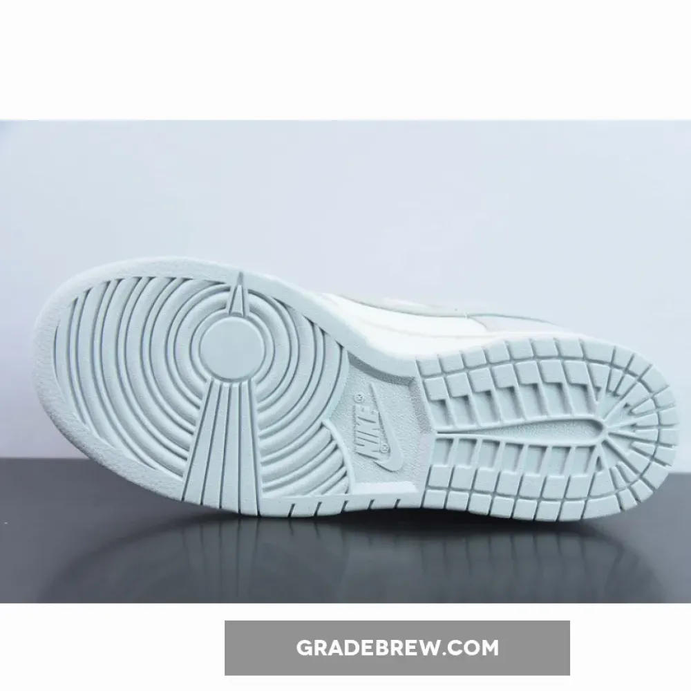 Nike Dunk Low Needlework Sail/Tawny-Metallic Silver FJ4553-133