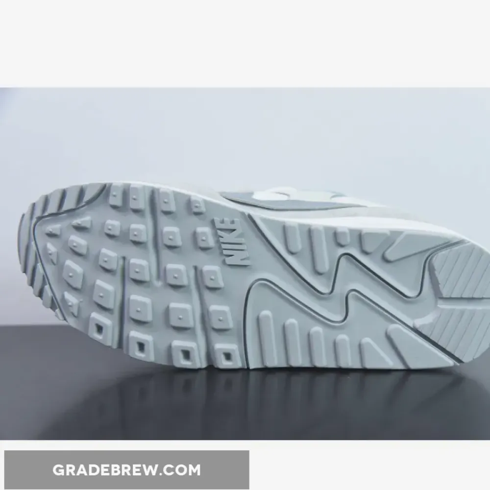 Nike Air Max 90 Futura Summit White/Pure Platinum/Silver DM9922-103