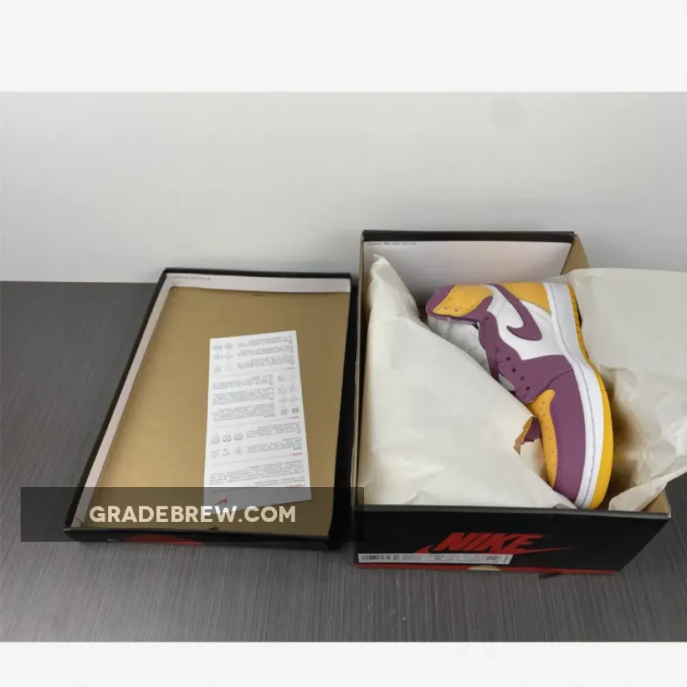 Nike Air Jordan 1 High OG Brotherhood White/Gold/Bordeaux 555088-706