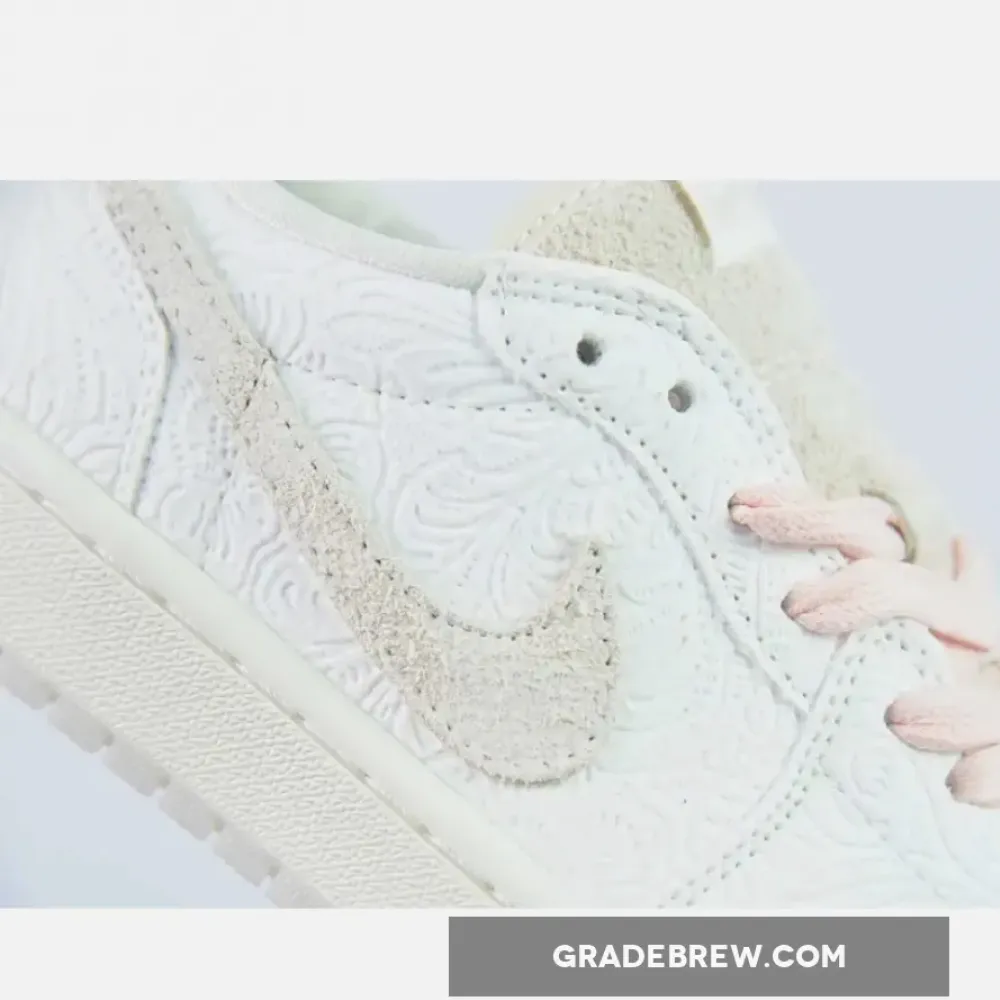 Nike Air Jordan 1 Low OG Give Them Flowers Cream/White/Sail FZ0455-200