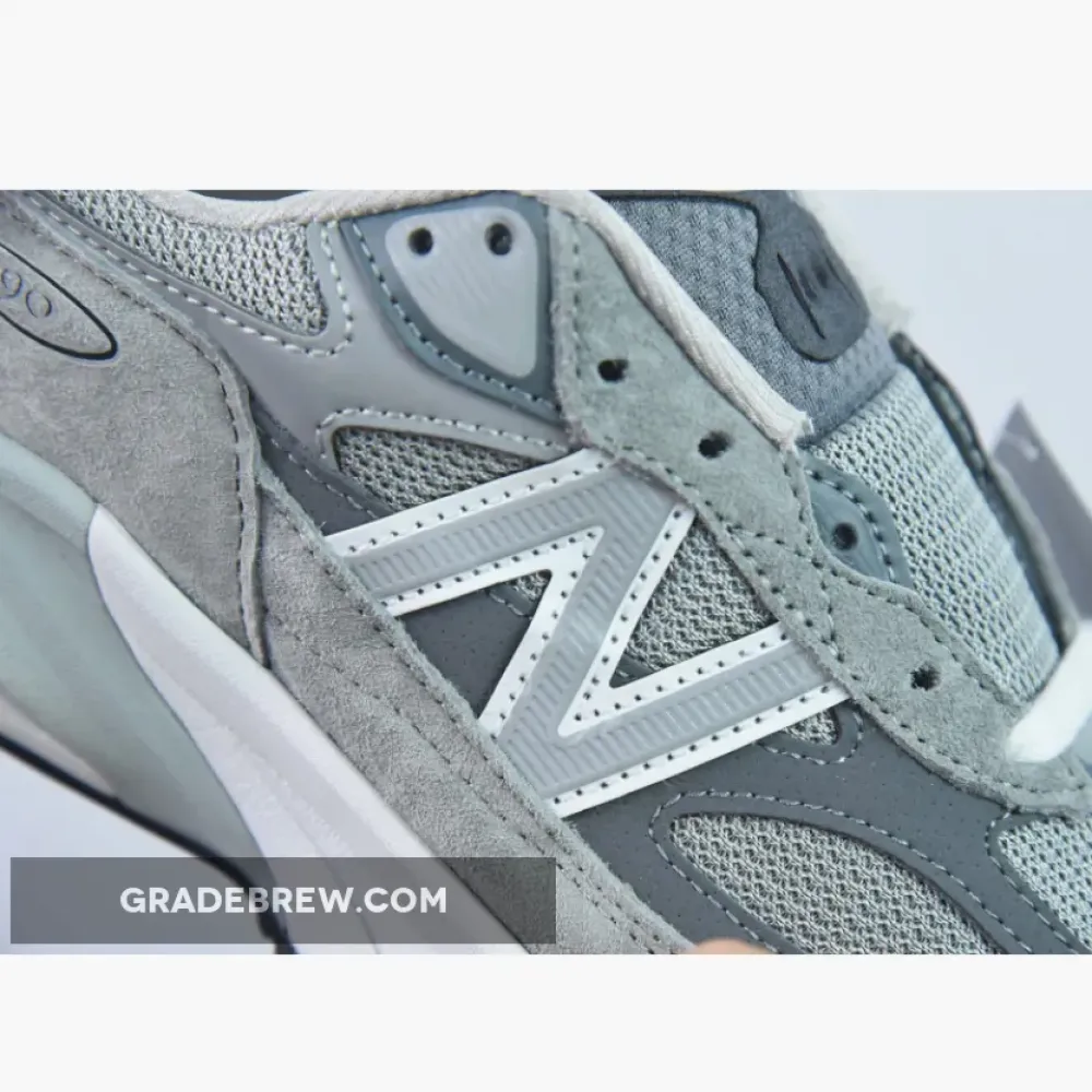 New Balance 990v6 Grey/White/Dark Gray M990GL6