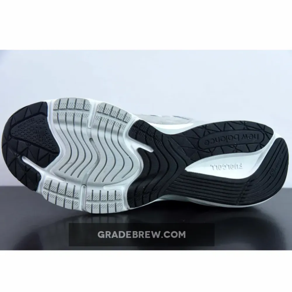 New Balance 990v6 Grey/White/Dark Gray M990GL6