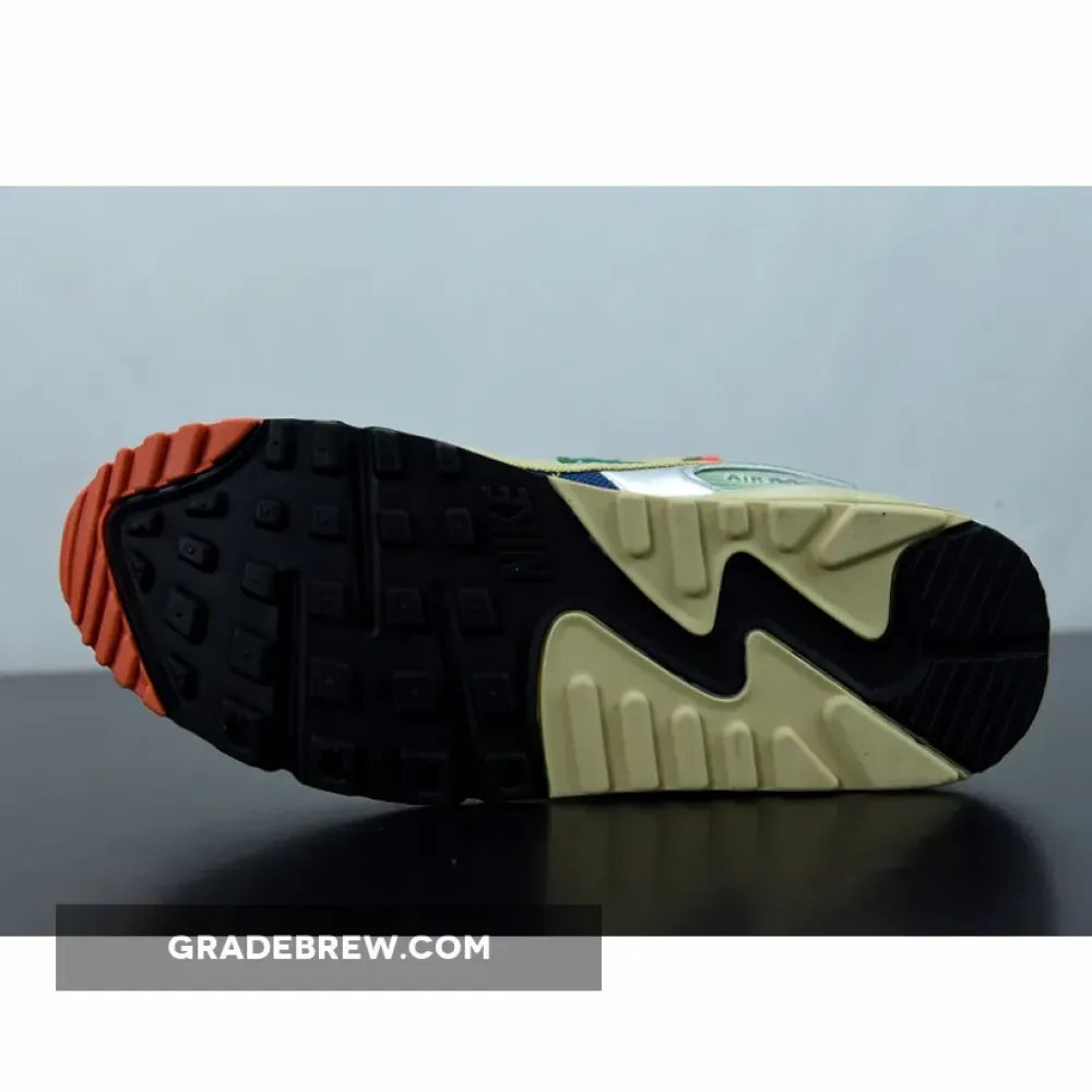 Nike Air Max 90 Mountaineering Team Gold/Total Orange  CZ9078-784