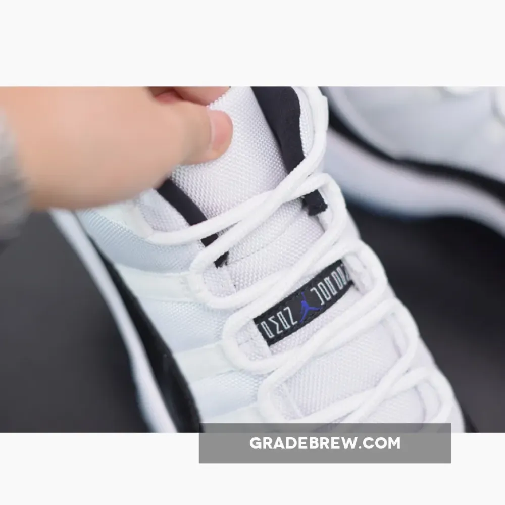 Air Jordan 11 Retro Low Concord White/Black 528895-153