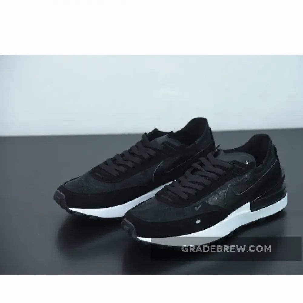 Nike Waffle One Black/White  DA7995-001