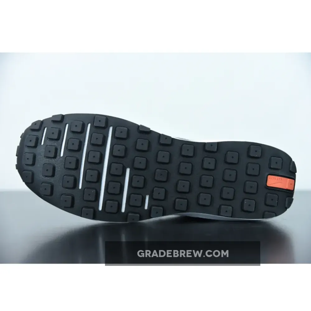 Nike Waffle One Black/White  DA7995-001