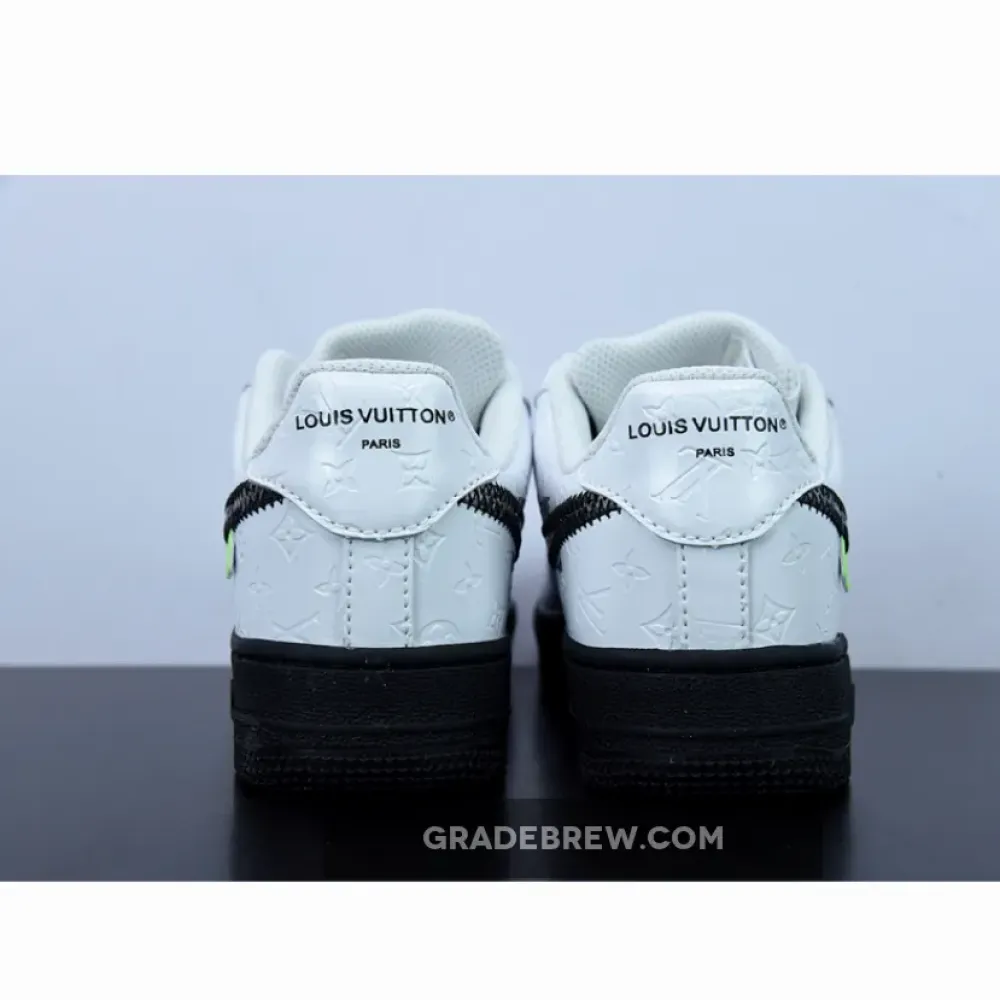 Nike Air Force 1 White/Black  /