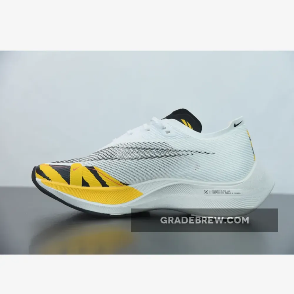 Nike ZoomX Vaporfly Next% 2 BRS Orange/Black/White/University Gold DM7601-100