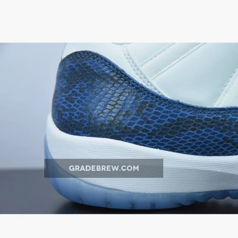 Air Jordan 11 Low Snakeskin Black-Navy/White CD6846-102