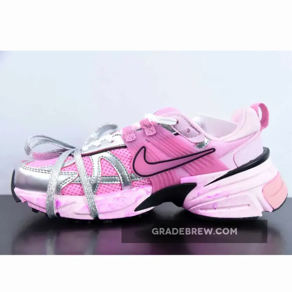 Nike WMNS Runtekk Pink Silver Black