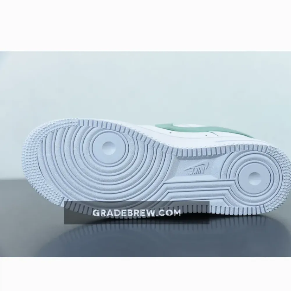 Nike Air Force 1 Low Glitter Swoosh White/Green/Black DH4407-100