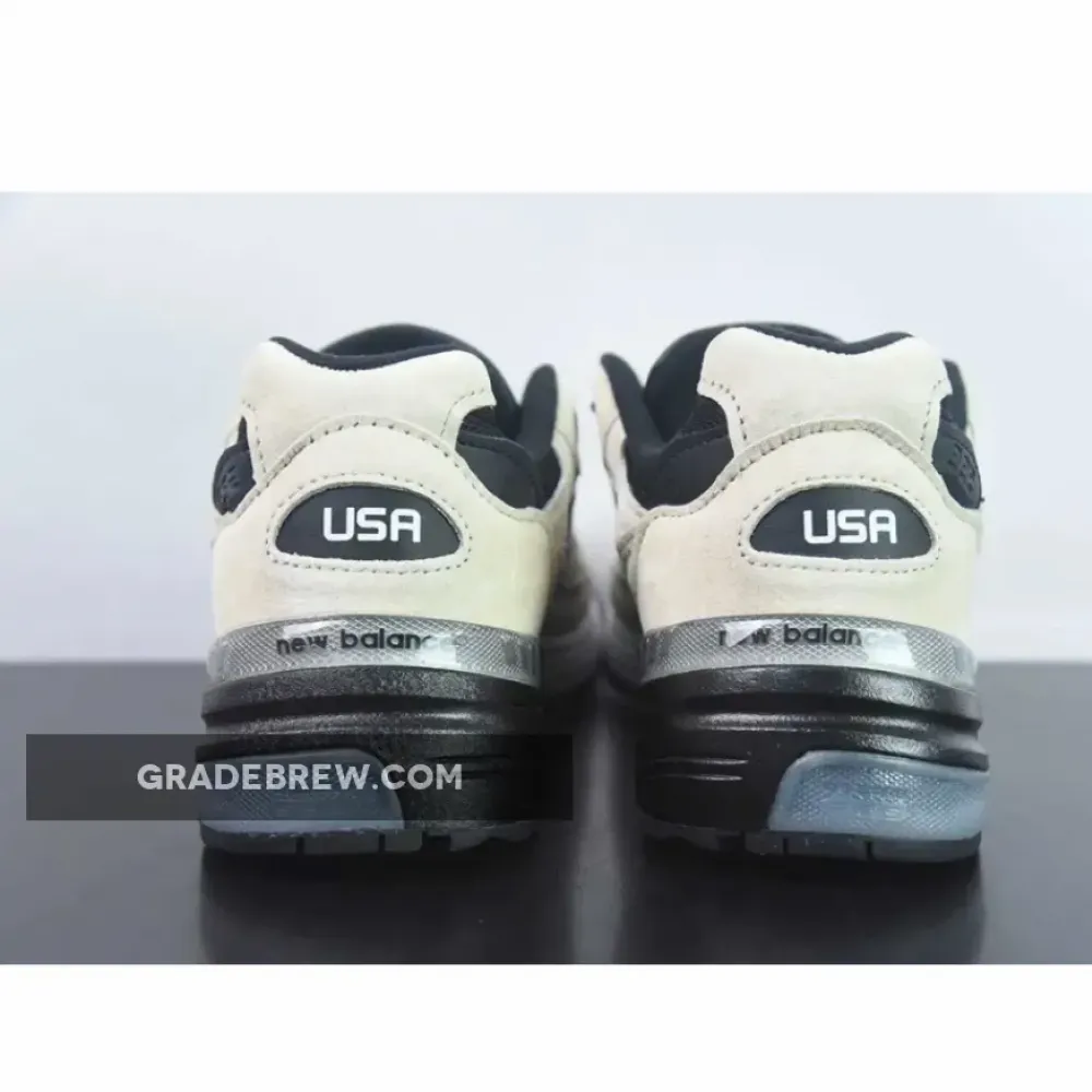 New Balance 992 Studio FY7 Black/White/Silver M992FY7